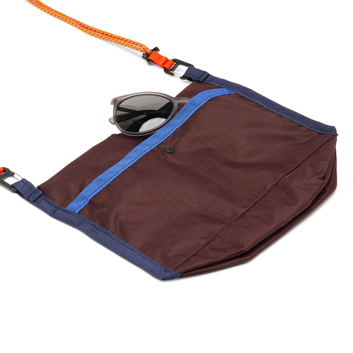 Cotopaxi Lista 2L Lightweight Crossbody Bag Cada Día - Wine
