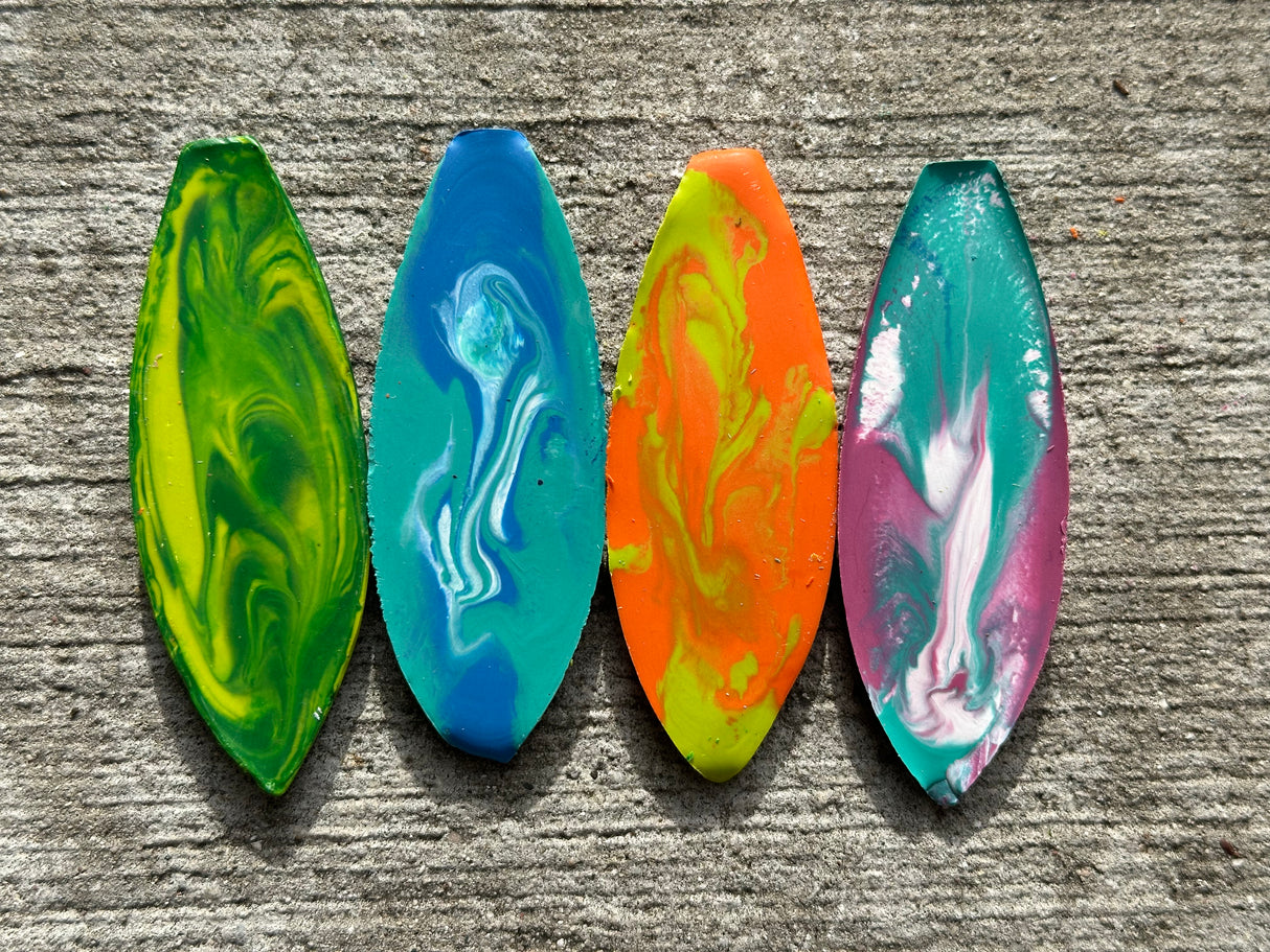 EOS Surf Crayons