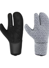 Load image into Gallery viewer, VISSLA 7 SEAS 5MM CLAW WETSUIT GLOVE
