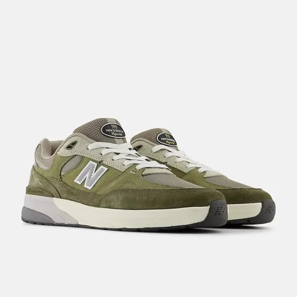 New Balance Numeric Andrew Reynolds 933 Mens Shoe - Green / Green
