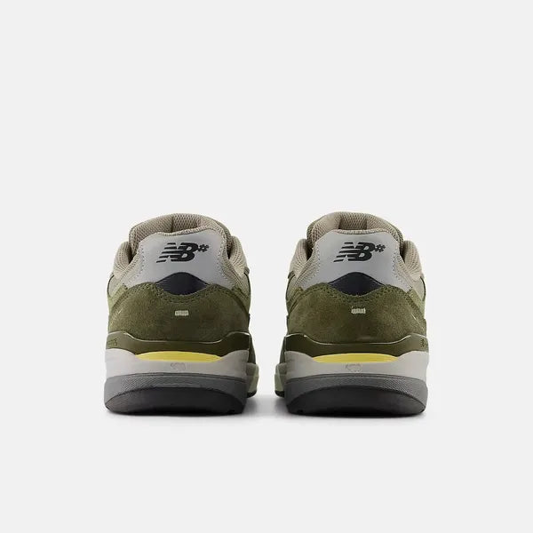 New Balance Numeric Andrew Reynolds 933 Mens Shoe - Green / Green
