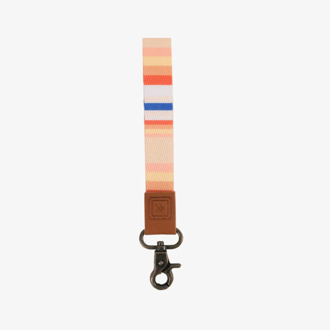Thread Wrist Keychain - Renae Peach