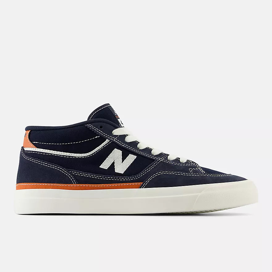 NB Numeric Franky Villani 417 : Navy with White