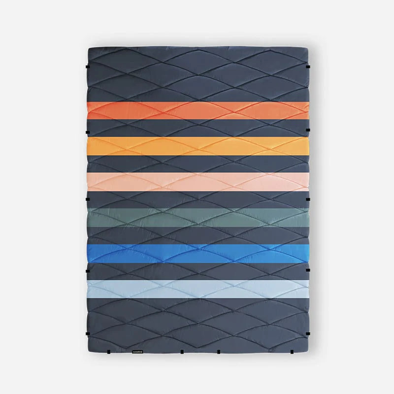 Nomadix Puffer Blanket Blanket: Retro Multi