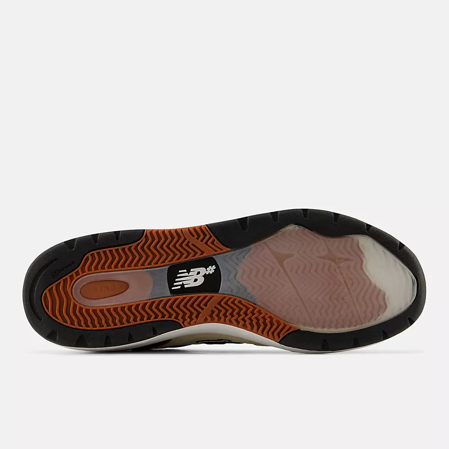 NB NUMERIC ANDREW REYNOLDS 933 QUICKSAND with SEA SALT