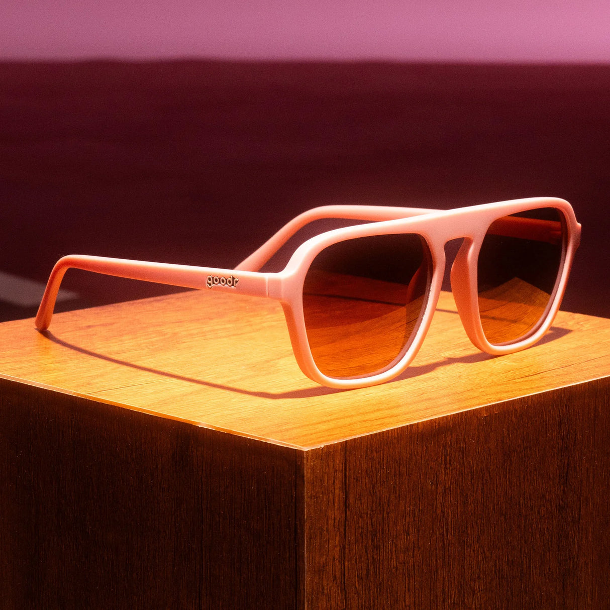 Goodr RETRO G  Threaten Me With a Good Time Light Pink