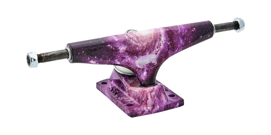 K5  Krux Skateboard Trucks 8.0 - Galaxy