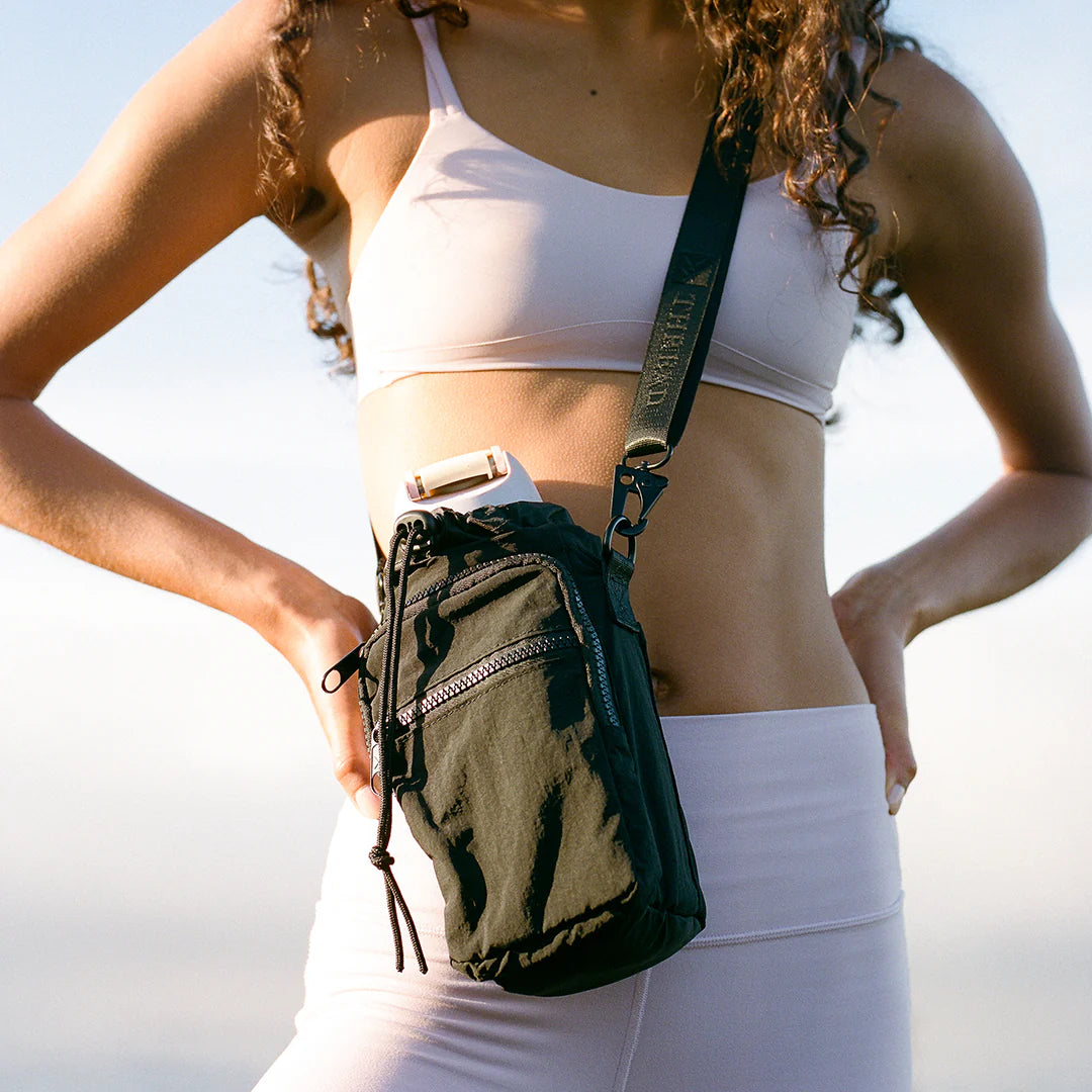 Thread Water Bottle Sling Bag - Black