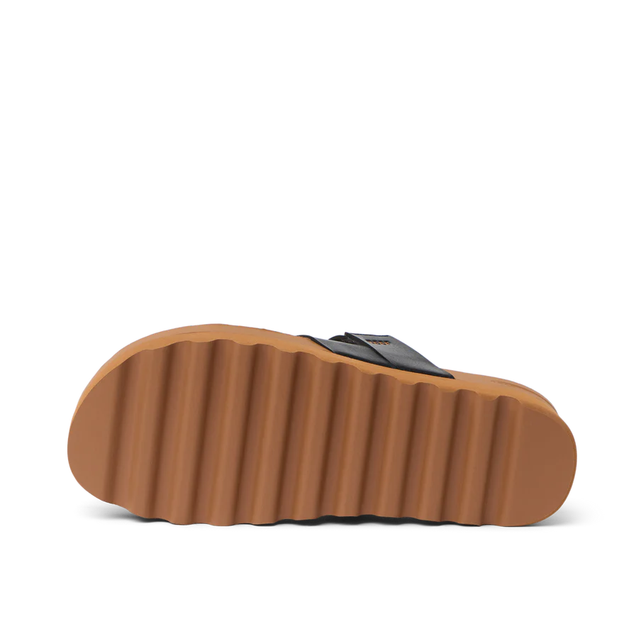 Reef Vista High Layla -  Black