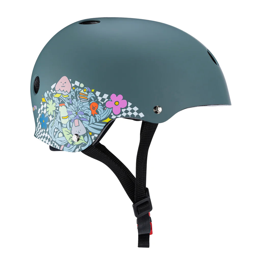 Triple 8 Helmet Certified Sweatsaver Lizzie Armanto Edition XS/S