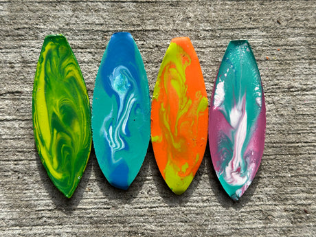 EOS Surf Crayons