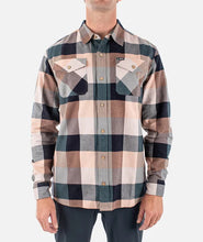 Load image into Gallery viewer, Jetty Breaker Flannel - Blush
