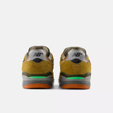 New Balance Numeric Andrew Reynolds 933 - Camel with Dark Brown