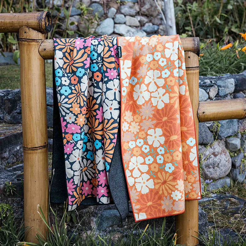 Nomadix Original Towel: Hula Multi