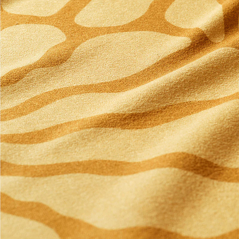 Nomadix Original Towel: Lazy Daisy Gold