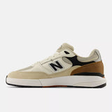 NB NUMERIC ANDREW REYNOLDS 933 QUICKSAND with SEA SALT